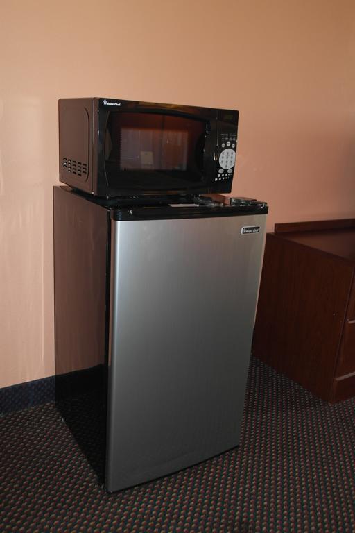 Americas Best Value Inn And Suites Knoxville Bagian luar foto